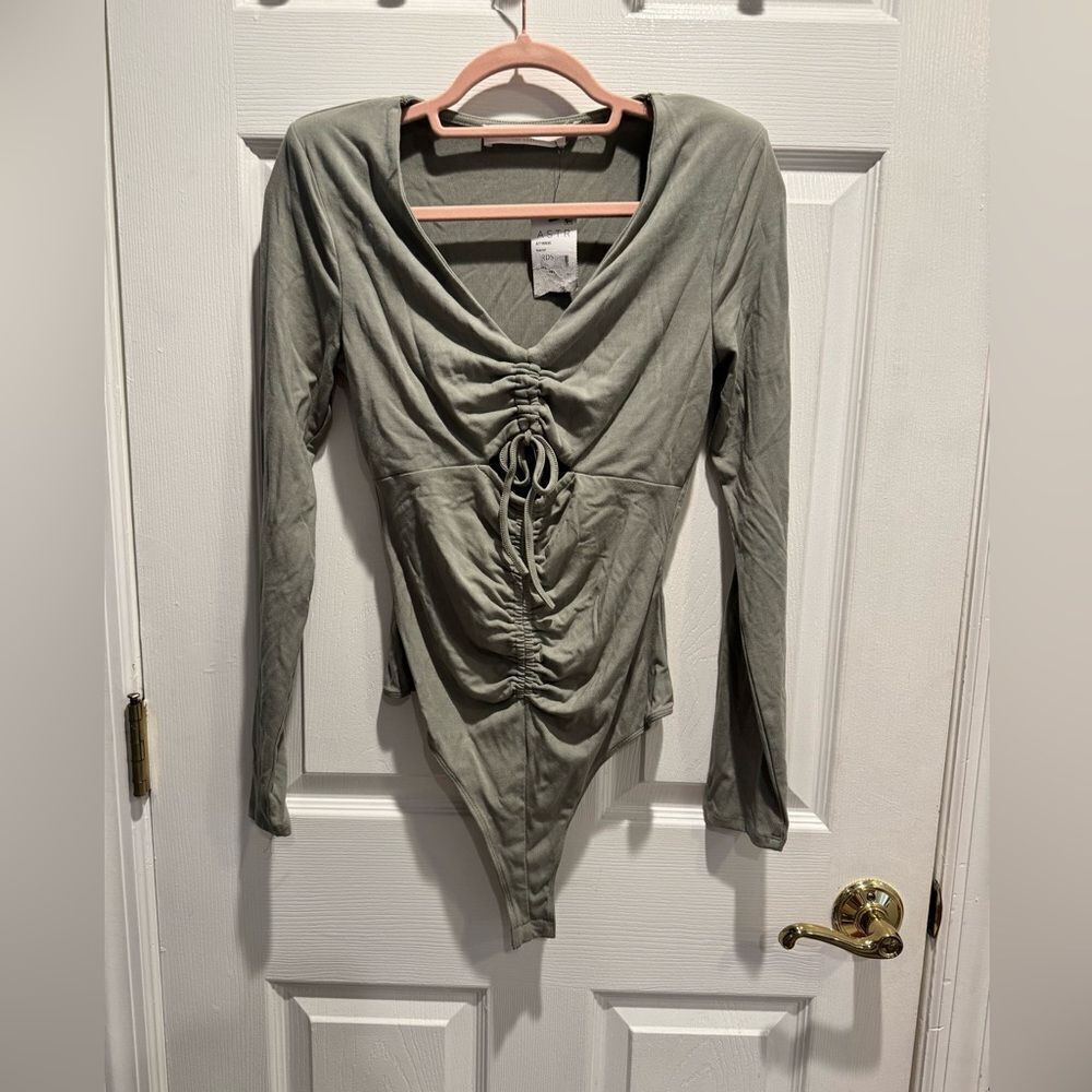 ASTR the label Green Ruched Women's bodysuit ins size medium